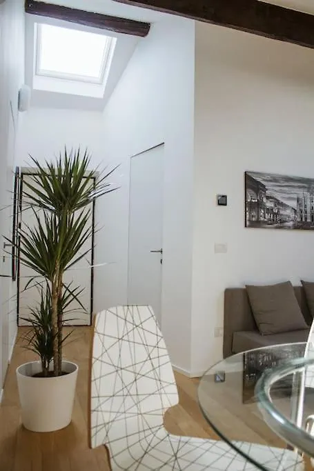 Duomo Modern Apartment Milano