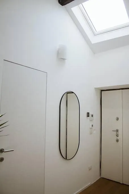 Duomo Modern Apartment Milano  Milan
